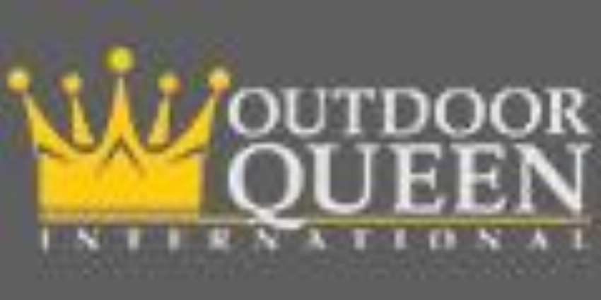 Outdoor Queen